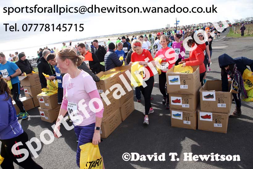 North Tyneside 10k Road Race, Whitley Bay. Photo: David T. Hewitson/Sports for All Pics